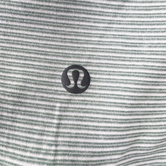 LULULEMON Metal Vent Tech Short Sleeve Green White Stripe XL - Picture 8 of 9